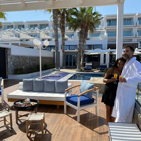 راديسون بلو بيتش ريزورت، Crete منتجع